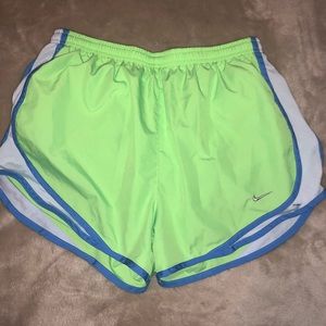 Women’s Nike short